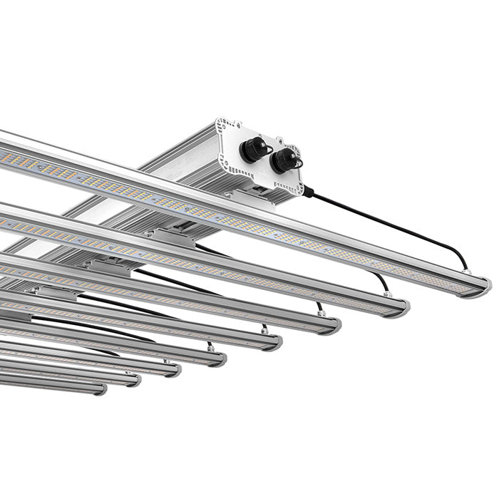 Iluminar iLogic8 Full-Spectrum LED Grow Light, 630w 120-277v